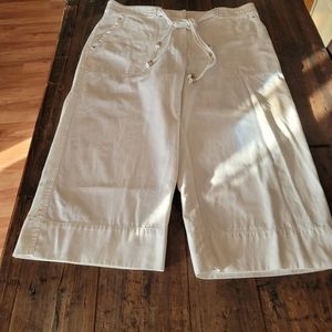 Ralph Lauren Cream Capris